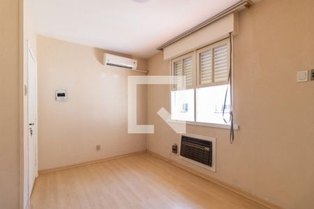 Sala de apartamento para alugar com 2 quartos, 64m² em Santo Antônio, Porto Alegre