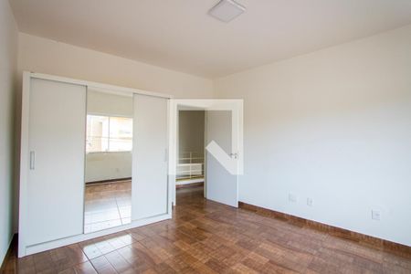 Quarto 2 de casa à venda com 3 quartos, 143m² em Vila Alzira, Santo André