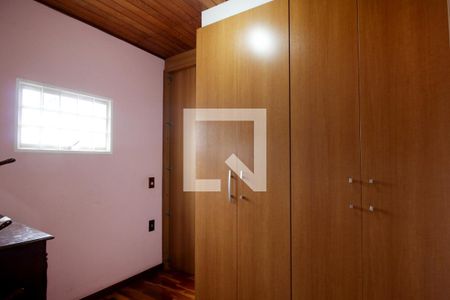 Closet da Suíte de casa para alugar com 3 quartos, 240m² em Jardim Astro, Sorocaba