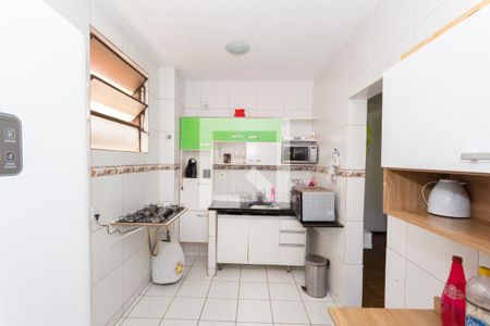 Cozinha de apartamento à venda com 2 quartos, 61m² em Novo Riacho, Contagem