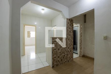 Sala / Cozinha de apartamento para alugar com 2 quartos, 45m² em Vila Ema, São Paulo