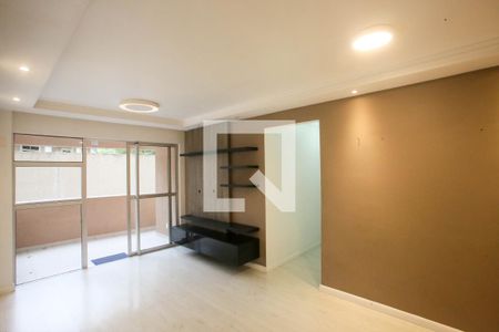 Sala de apartamento para alugar com 2 quartos, 67m² em Pechincha, Rio de Janeiro