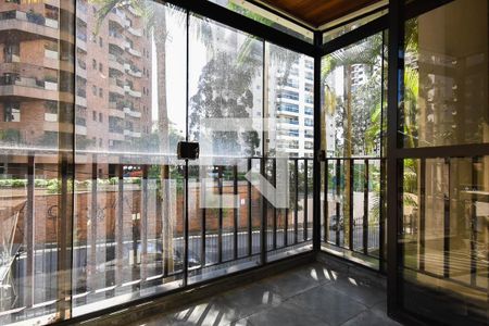 Varanda de apartamento à venda com 3 quartos, 110m² em Vila Andrade, São Paulo