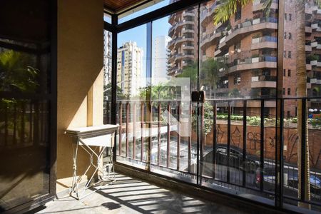 Varanda de apartamento à venda com 3 quartos, 110m² em Vila Andrade, São Paulo