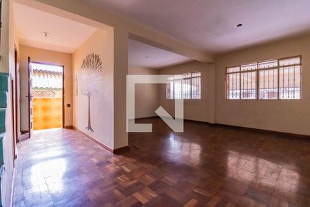 Sala de casa à venda com 3 quartos, 300m² em Vila Guarani (zona Sul), São Paulo
