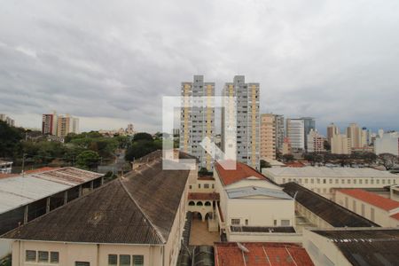 Vista Sala/Quarto de kitnet/studio à venda com 1 quarto, 52m² em Bosque, Campinas
