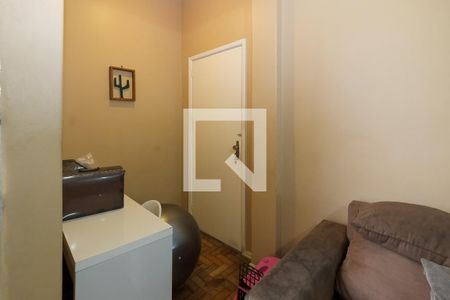 Entrada de apartamento à venda com 2 quartos, 50m² em Estácio, Rio de Janeiro