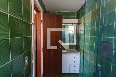 Apartamento à venda com 120m², 4 quartos e 2 vagas Apartamento à venda com 120m², 4 quartos e 2 vagasBanheiro da Suíte