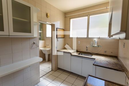 Apartamento à venda com 120m², 4 quartos e 2 vagas Apartamento à venda com 120m², 4 quartos e 2 vagasCozinha