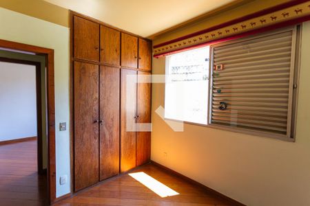 Apartamento à venda com 120m², 4 quartos e 2 vagas Apartamento à venda com 120m², 4 quartos e 2 vagasQuarto 3