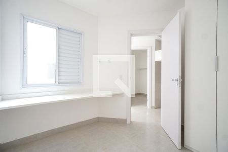 Quarto 01 de apartamento para alugar com 2 quartos, 40m² em Vila Carrao, São Paulo
