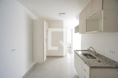 Cozinha de apartamento para alugar com 2 quartos, 40m² em Vila Carrao, São Paulo