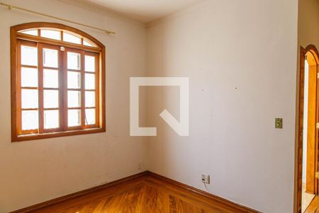 Casa de condomínio à venda com 180m², 3 quartos e 1 vagaSala