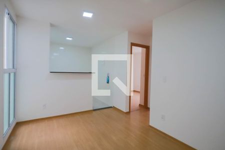 Sala de apartamento para alugar com 2 quartos, 39m² em Residencial Monte Carlo, Goiânia