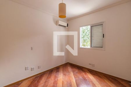 Quarto 1 de casa de condomínio à venda com 3 quartos, 250m² em Tamboré, Santana de Parnaíba