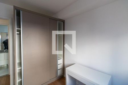 Quarto 1 de apartamento para alugar com 2 quartos, 58m² em Vila Polopoli, São Paulo