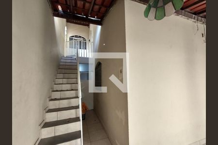 Casa à venda com 4 quartos, 261m² em Eldorado, Contagem