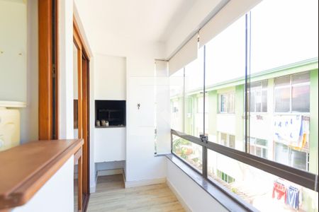 Sacada de apartamento à venda com 2 quartos, 63m² em Tristeza, Porto Alegre