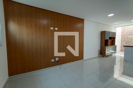 Sala de casa para alugar com 2 quartos, 80m² em Jardim Popular, São Paulo