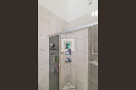 Banheiro de casa à venda com 2 quartos, 75m² em Mato Grande, Canoas