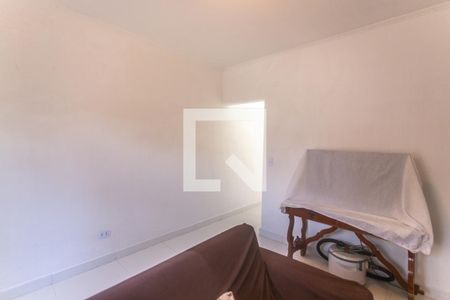 Sala de estar de casa para alugar com 4 quartos, 140m² em Rudge Ramos, São Bernardo do Campo