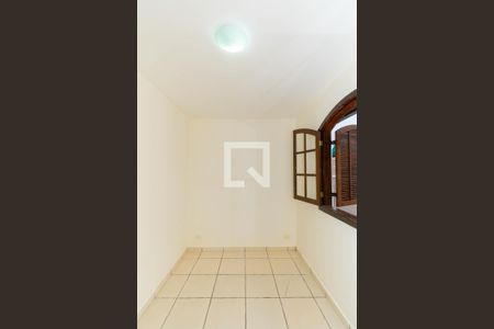 Quarto 1 de casa para alugar com 2 quartos, 66m² em Vila Antonieta, São Paulo