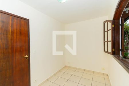 Quarto 1 de casa para alugar com 2 quartos, 66m² em Vila Antonieta, São Paulo