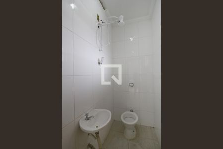 Banheiro de kitnet/studio para alugar com 1 quarto, 40m² em Jardim Planalto, Sorocaba