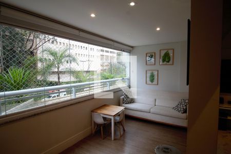 Varanda gourmet de apartamento à venda com 3 quartos, 100m² em Vila Suzana, São Paulo