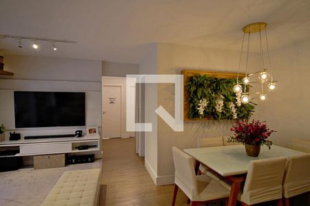 Sala de apartamento à venda com 3 quartos, 100m² em Vila Suzana, São Paulo