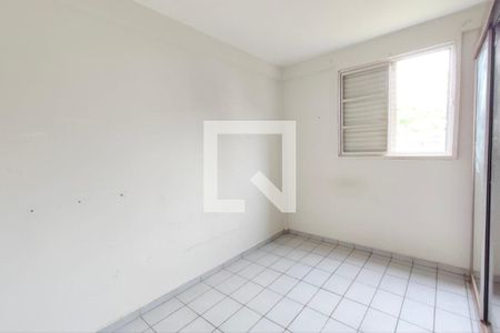 Quarto 1 de apartamento para alugar com 2 quartos, 54m² em Parque Residencial Vila União, Campinas