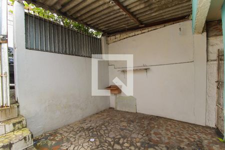 Casa à venda com 150m², 1 quarto e sem vaga Casa à venda com 150m², 1 quarto e sem vagaQuintal/Área de Serviço