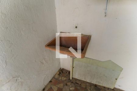 Casa à venda com 150m², 1 quarto e sem vaga Casa à venda com 150m², 1 quarto e sem vagaQuintal/Área de Serviço