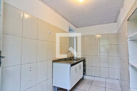 Cozinha de casa para alugar com 1 quarto, 20m² em Vila América, São Paulo