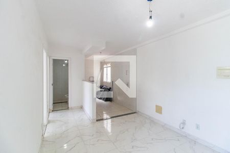 Sala de apartamento para alugar com 2 quartos, 48m² em Bom Pastor, Belford Roxo