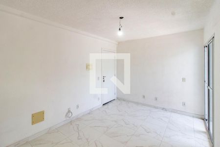 Sala de apartamento para alugar com 2 quartos, 48m² em Bom Pastor, Belford Roxo