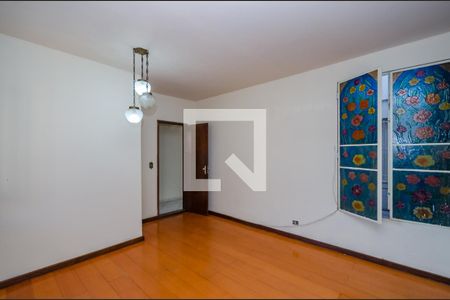 Sala 2 de casa para alugar com 4 quartos, 222m² em Dom Cabral, Belo Horizonte
