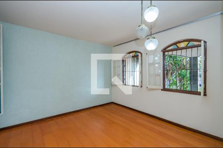 Sala 2 de casa para alugar com 4 quartos, 222m² em Dom Cabral, Belo Horizonte