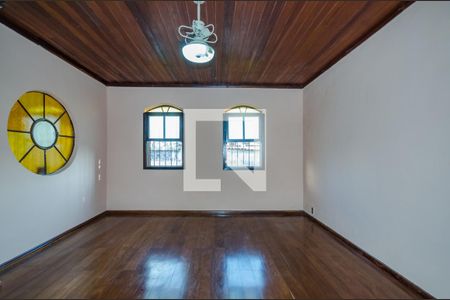 Sala 1 de casa para alugar com 4 quartos, 222m² em Dom Cabral, Belo Horizonte