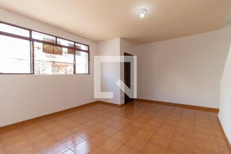 Sala de casa para alugar com 2 quartos, 160m² em Vila Moinho Velho, São Paulo