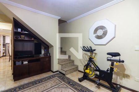 Sala  de casa à venda com 3 quartos, 213m² em Jardim das Flores, Osasco