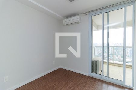 Quarto de apartamento à venda com 1 quarto, 45m² em Brooklin Paulista, São Paulo