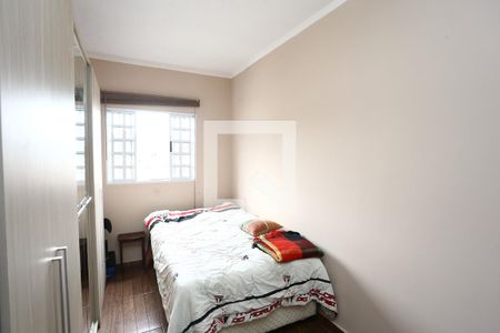 Casa à venda com 460m², 3 quartos e 4 vagas Casa à venda com 460m², 3 quartos e 4 vagasQuarto 2