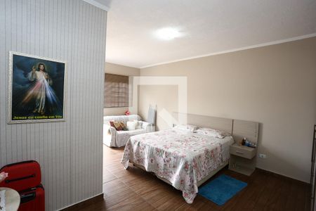 Casa à venda com 460m², 3 quartos e 4 vagas Casa à venda com 460m², 3 quartos e 4 vagassuíte