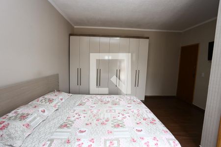 Casa à venda com 460m², 3 quartos e 4 vagas Casa à venda com 460m², 3 quartos e 4 vagassuíte