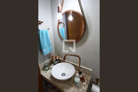 Casa à venda com 460m², 3 quartos e 4 vagas Casa à venda com 460m², 3 quartos e 4 vagasBanheiro da Suíte