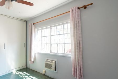 Quarto 1 de casa para alugar com 3 quartos, 320m² em Tristeza, Porto Alegre