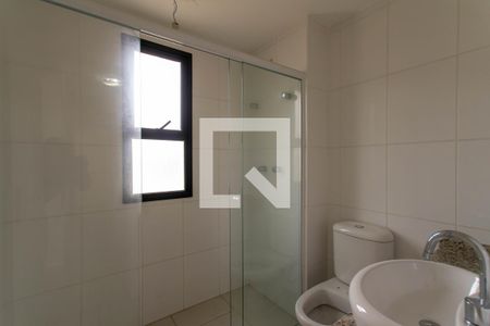 Apartamento à venda com 120m², 3 quartos e 2 vagas Apartamento à venda com 120m², 3 quartos e 2 vagasBanheiro da Suíte