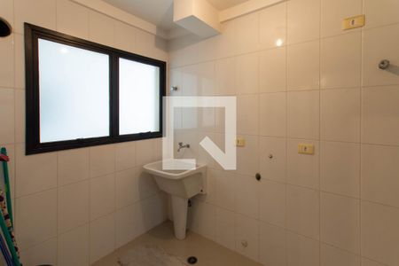 Apartamento à venda com 120m², 3 quartos e 2 vagas Apartamento à venda com 120m², 3 quartos e 2 vagasÁrea de Serviço