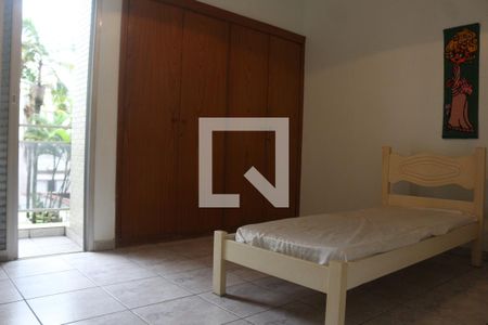 Quarto 1 de apartamento para alugar com 3 quartos, 110m² em Itararé, São Vicente